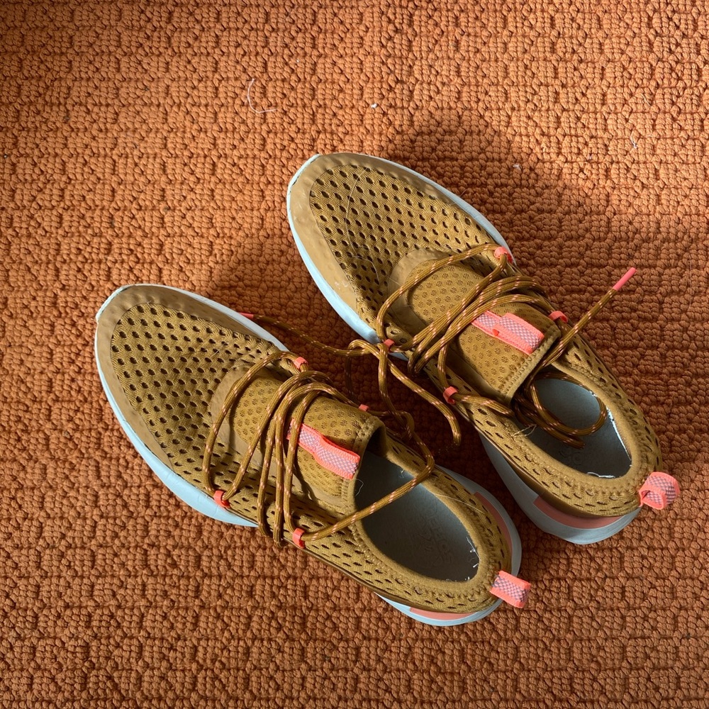 Sorel Sneakers